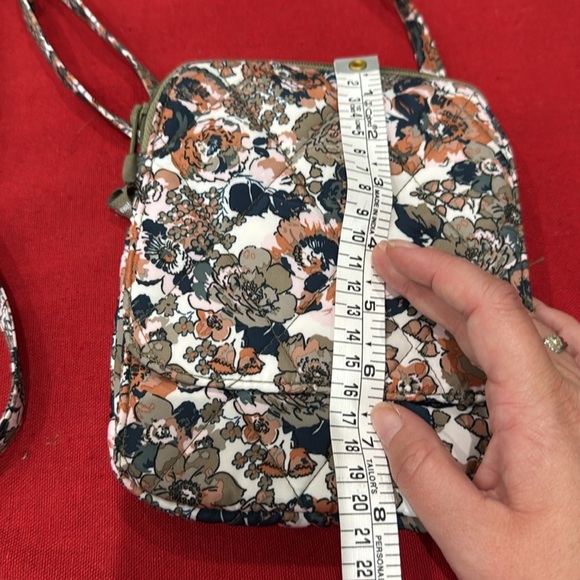 Vera Bradley green and Brown Crossbody Bag with Adjustable Strap - Picture 3 of 7